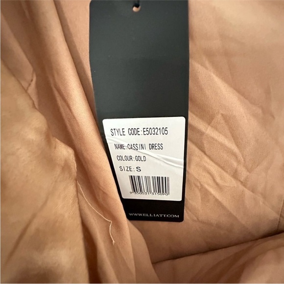 Elliatt Cassini Gold One Shoulder Cocktail Dress| Size S - Picture 10 of 10